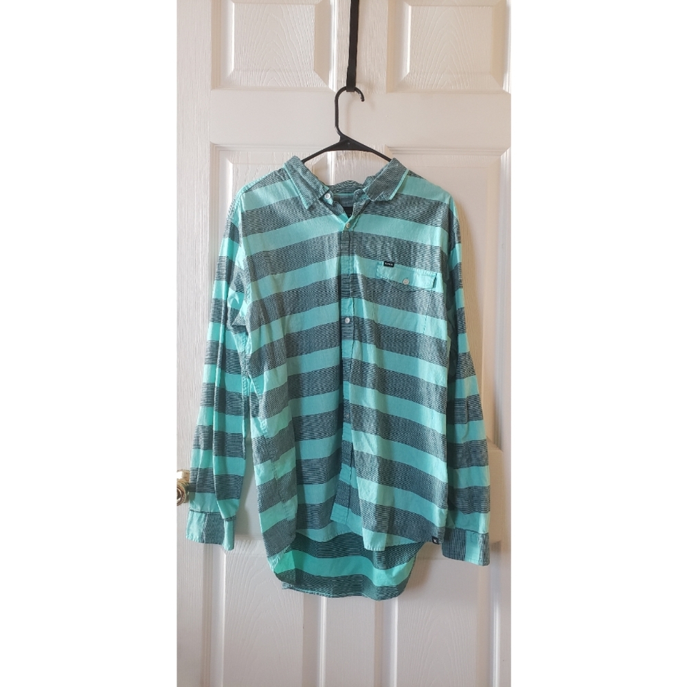 Hurley Long Sleeve Button-down